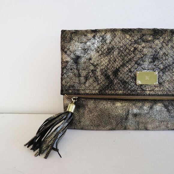 INC International Concepts Metallic Gold Bronze Black Frita Clutch Crossbody - Picture 3 of 16